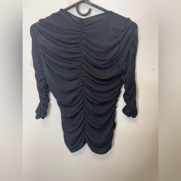 Black Stretch Knit Ruched V-Neck Top  mng - Picture 2 of 5
